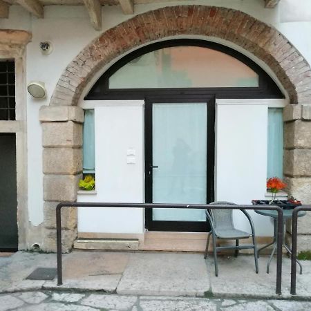 Verona Goddess House Bagian luar foto