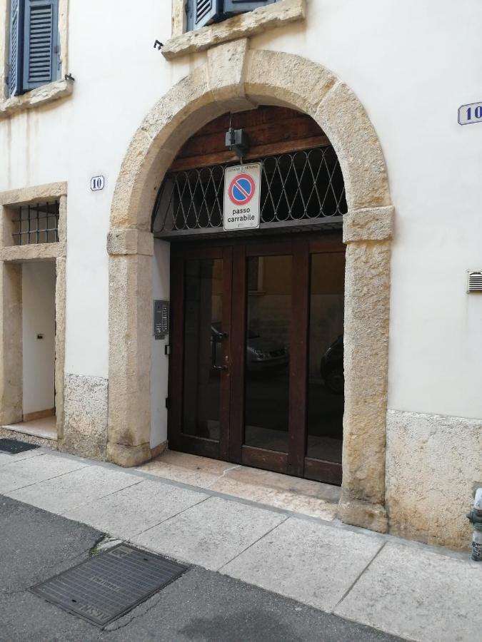 Verona Goddess House Bagian luar foto